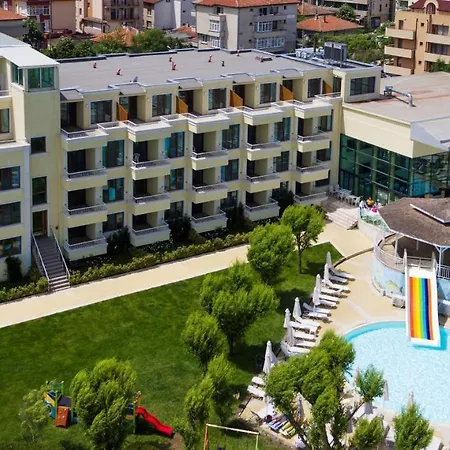 Perla Luxury Hotel