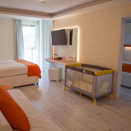 Perla Luxury 5* 프리모르스코