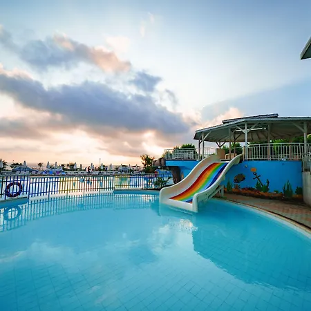 Perla Luxury 5* 프리모르스코