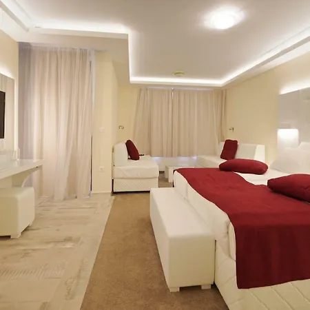 Perla Luxury 5* 프리모르스코