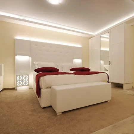 Perla Luxury ホテル 5*